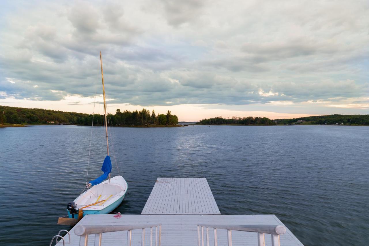 Ocean Bay View Luxury Guesthouse Musquodoboit Harbour Exteriör bild